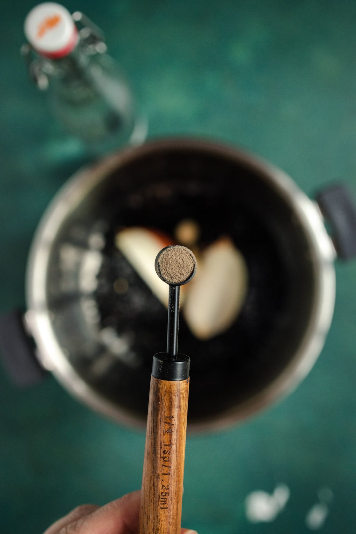 Step-by-step instructions for instant pot black beans.