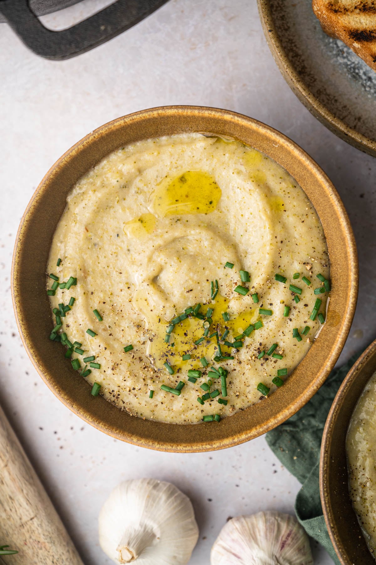 One bowl of vegan broccoli soup.